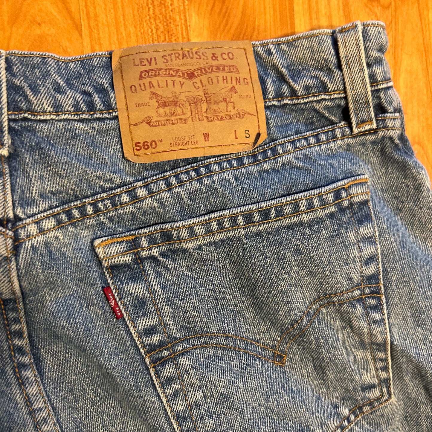 90's Levi 560 Denim Jeans - Tagged 14 Reg S - 34" x 30"