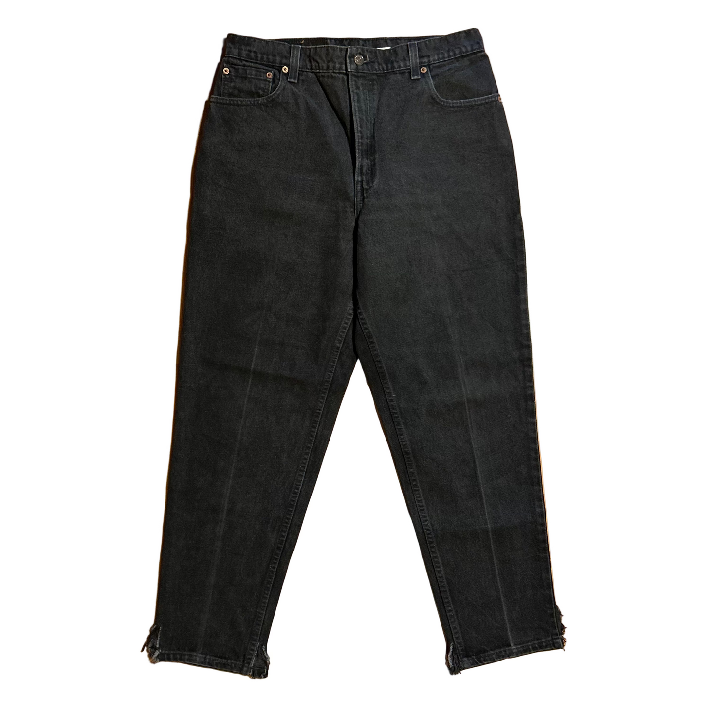 90's Levi 551 Denim Jeans - Tagged 14 SHT - 32" x 28"