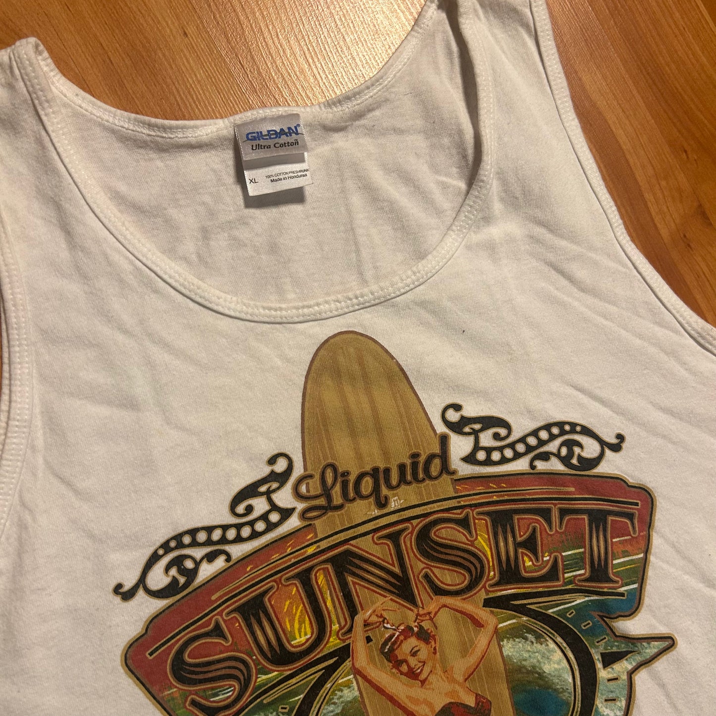 Gildan Liquid Sunset Lager White Tanktop Shirt - Large - 23” x 28”