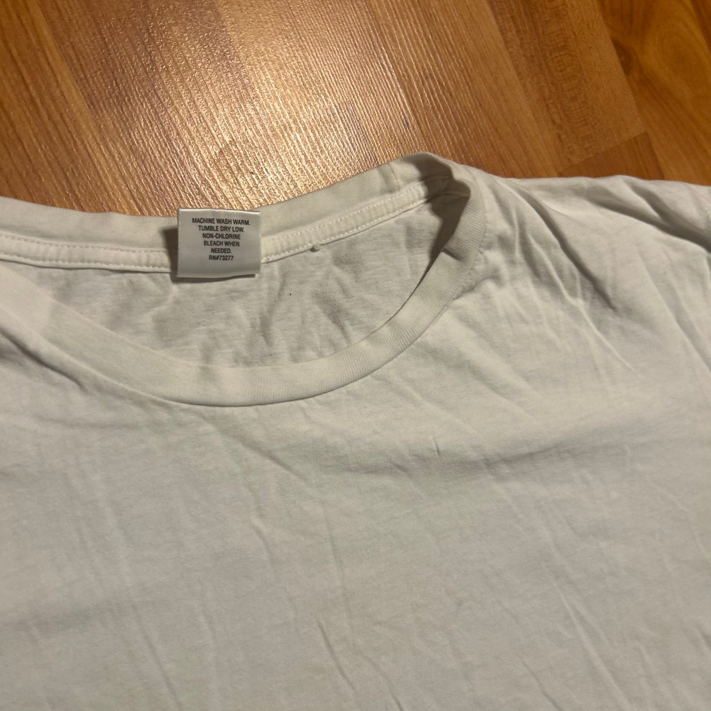 Croft and Barrow White Blank Tshirt - XLarge - 25” x 28”