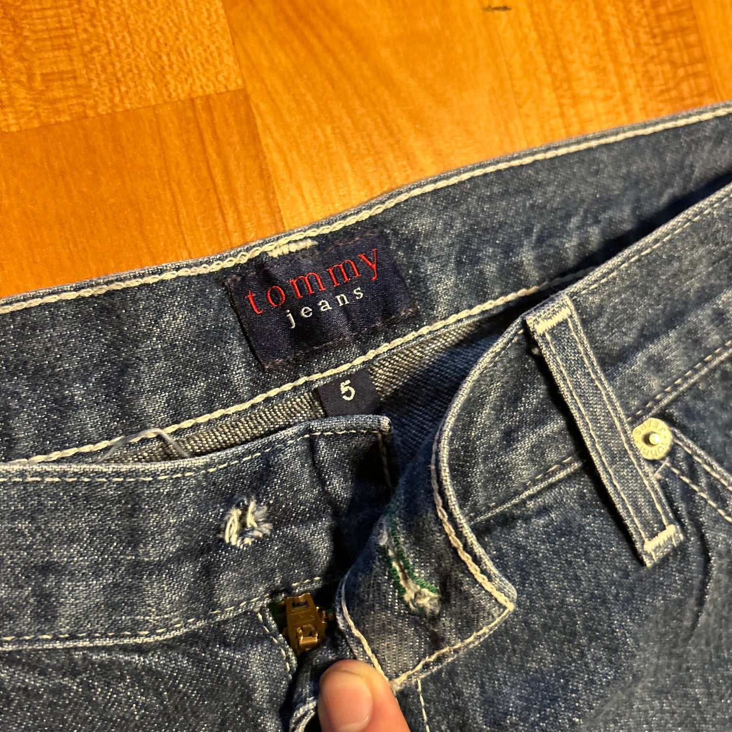 Tommy Hilfiger Denim Carpenter Jeans - Tagged 5 - 30" x 30"