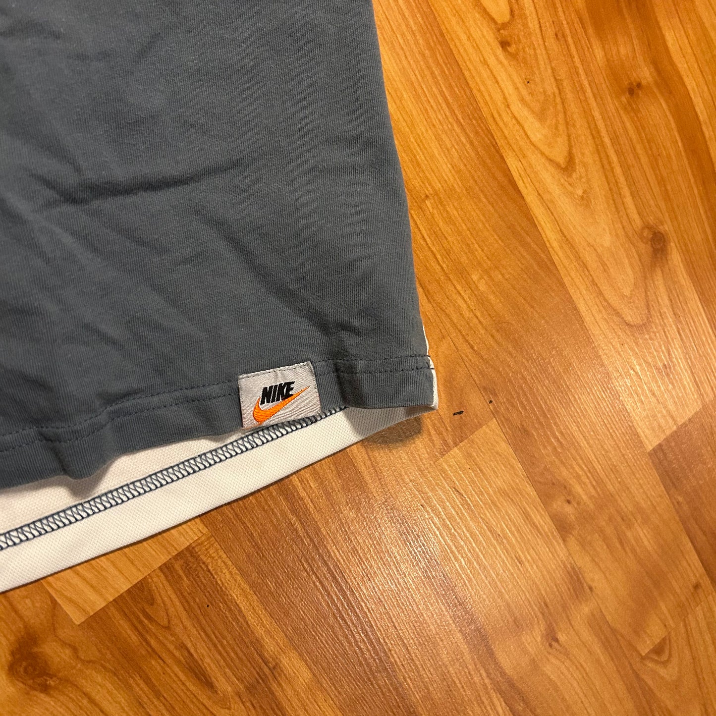 Nike Athletics White Grey Tshirt - XLarge - 24” x 30”