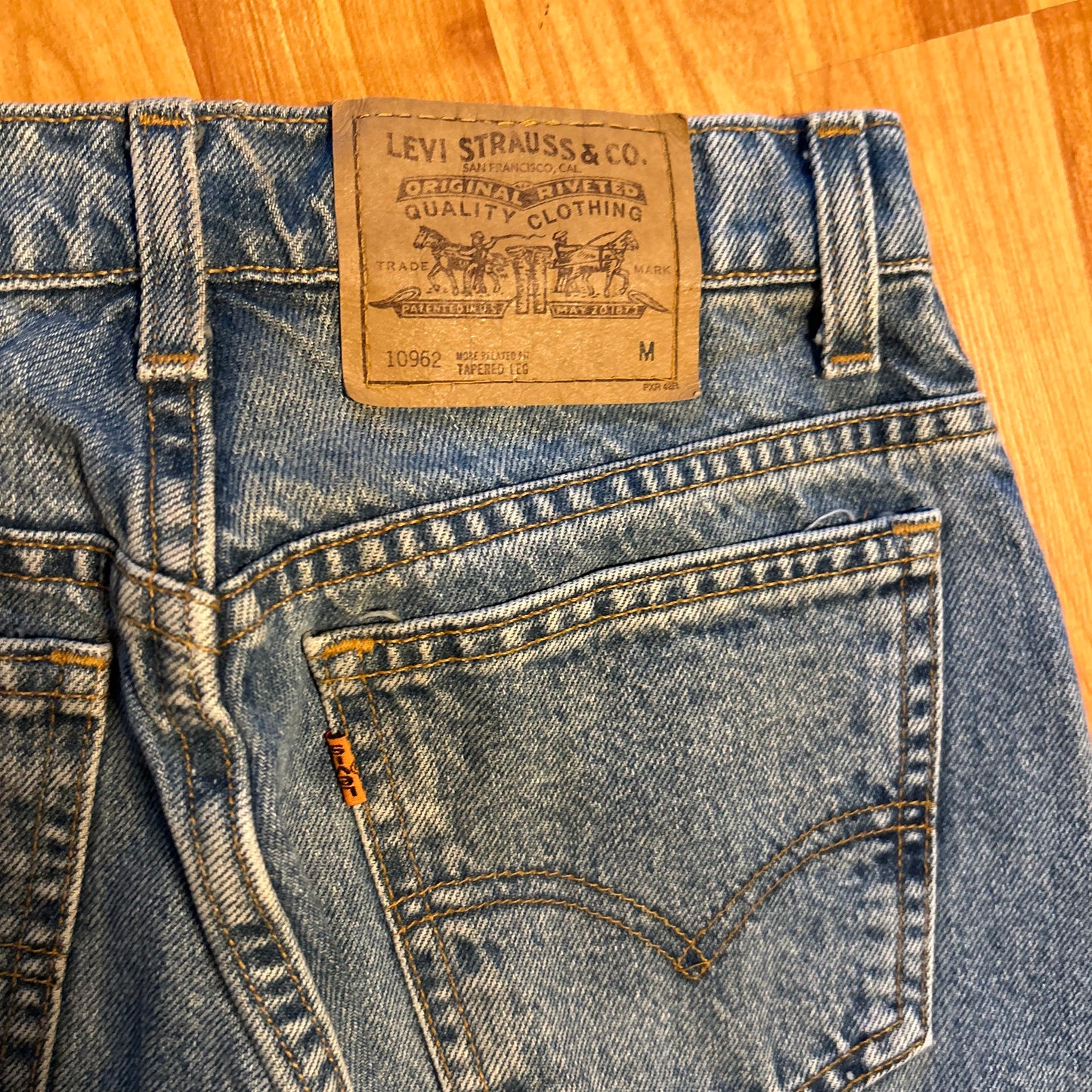 90's Levi Orange Tab 962 Denim Jeans - Tagged 7 Med - 27" x 31.5"