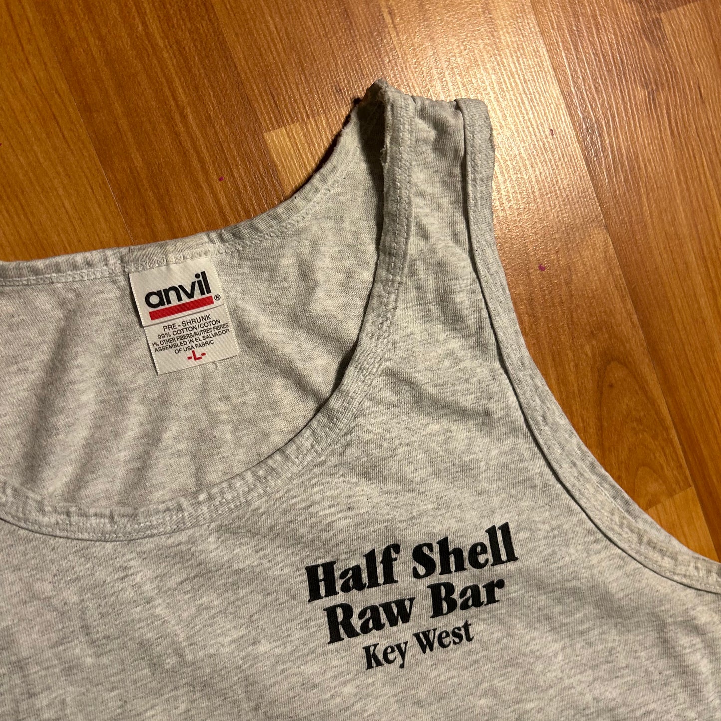 Anvil Eat it Raw Half Shell Raw Bar Grey Tank Top Shirt - Large - 22" x 28"