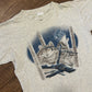 80/90’s Wolf Howling Distressed Grey Tshirt - Medium - 21" x 25"