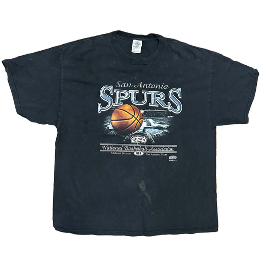 Delta Pro Weight San Antonio Spurs NBA Black Distressed Tshirt - Large - 23.5" x 29"