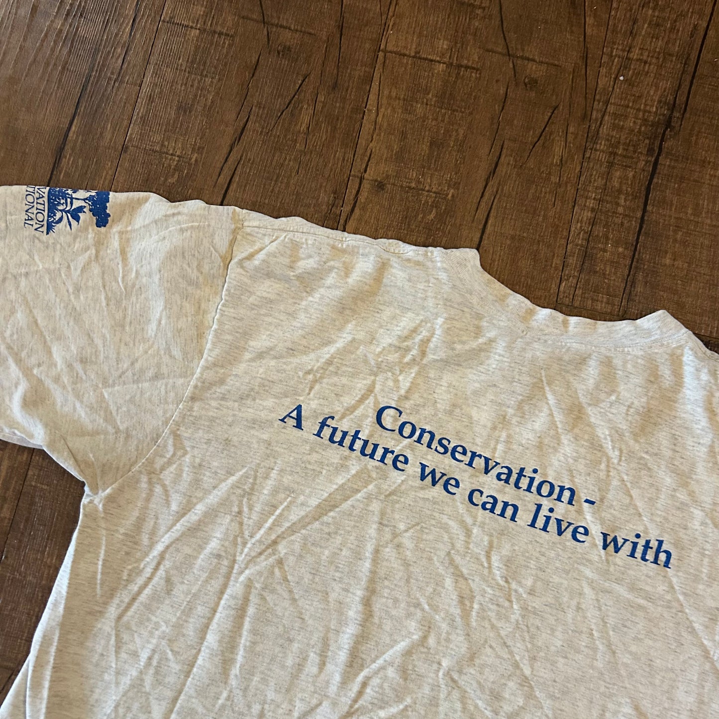90’s Down to Earth Conservation International Whale Grey Tshirt - Large - 23" x 29"