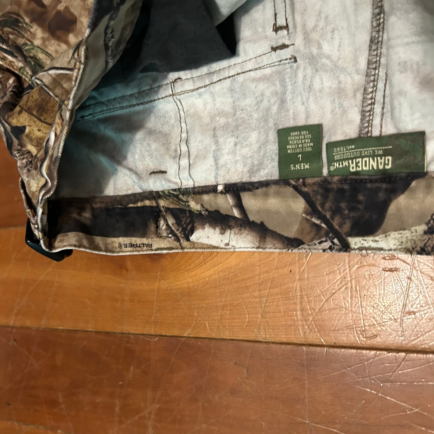 Gander Mountain Realtree Camouflage Cargo Pants - Adjustable - 35" x 28"