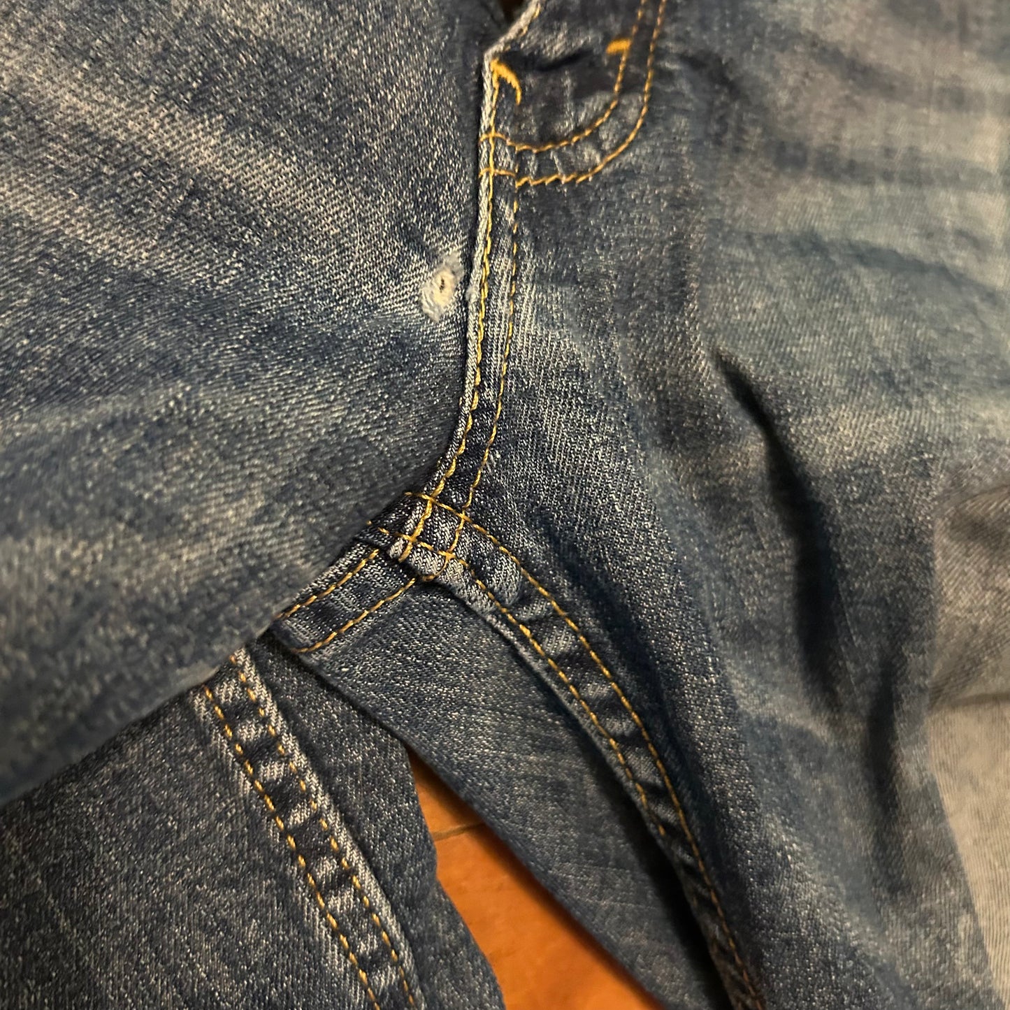 Levi 559 Faded Indigo Denim Blue Jeans - 32" x 29.5"