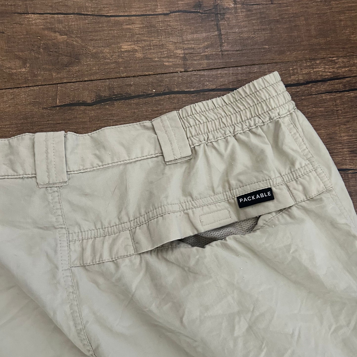 Columbia Omni Dry Packable Nylon Zip Off Cargo Pants - Stretchy Waist - 34” x 30”