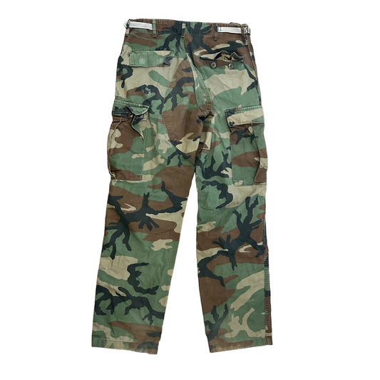 00's Military Camouflage Camo Cargo Pants - Tagged Small, Adjustable Waist - 28” x 30.5”