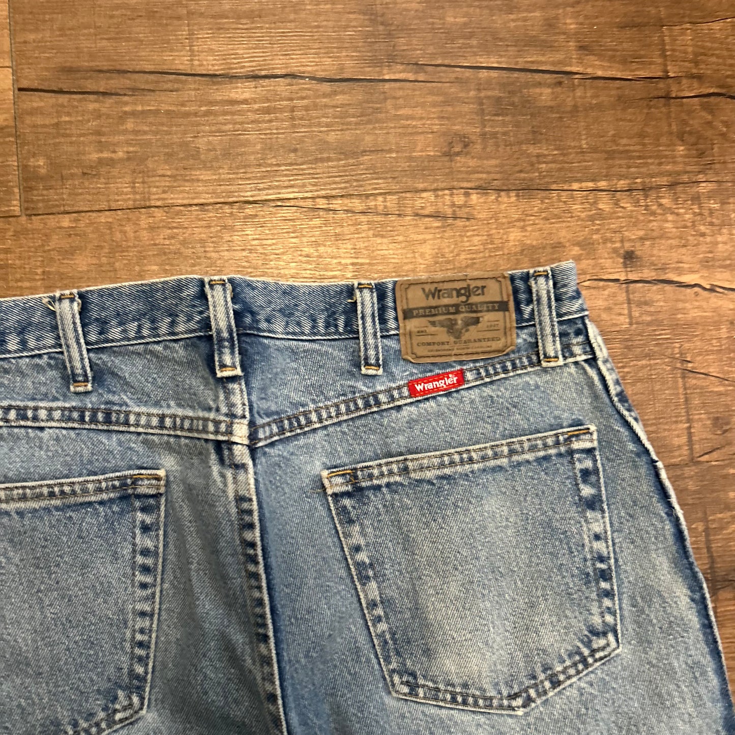 Wrangler Denim Blue Jeans - 34” x 27.5”