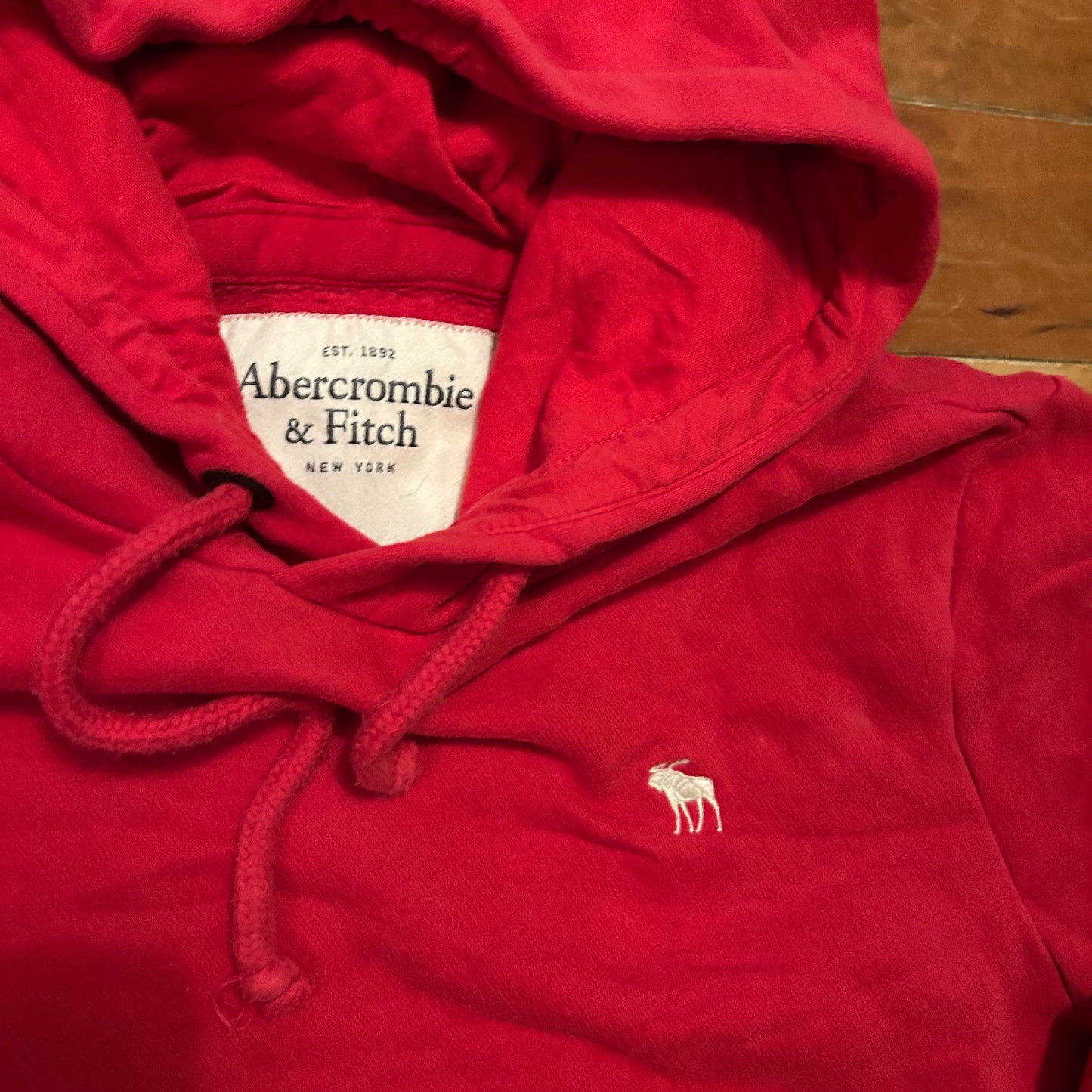 Abercrombie and Fitch Mini Moose Logo Red Hoodie Sweatshirt - Large - 22.5" x 26"