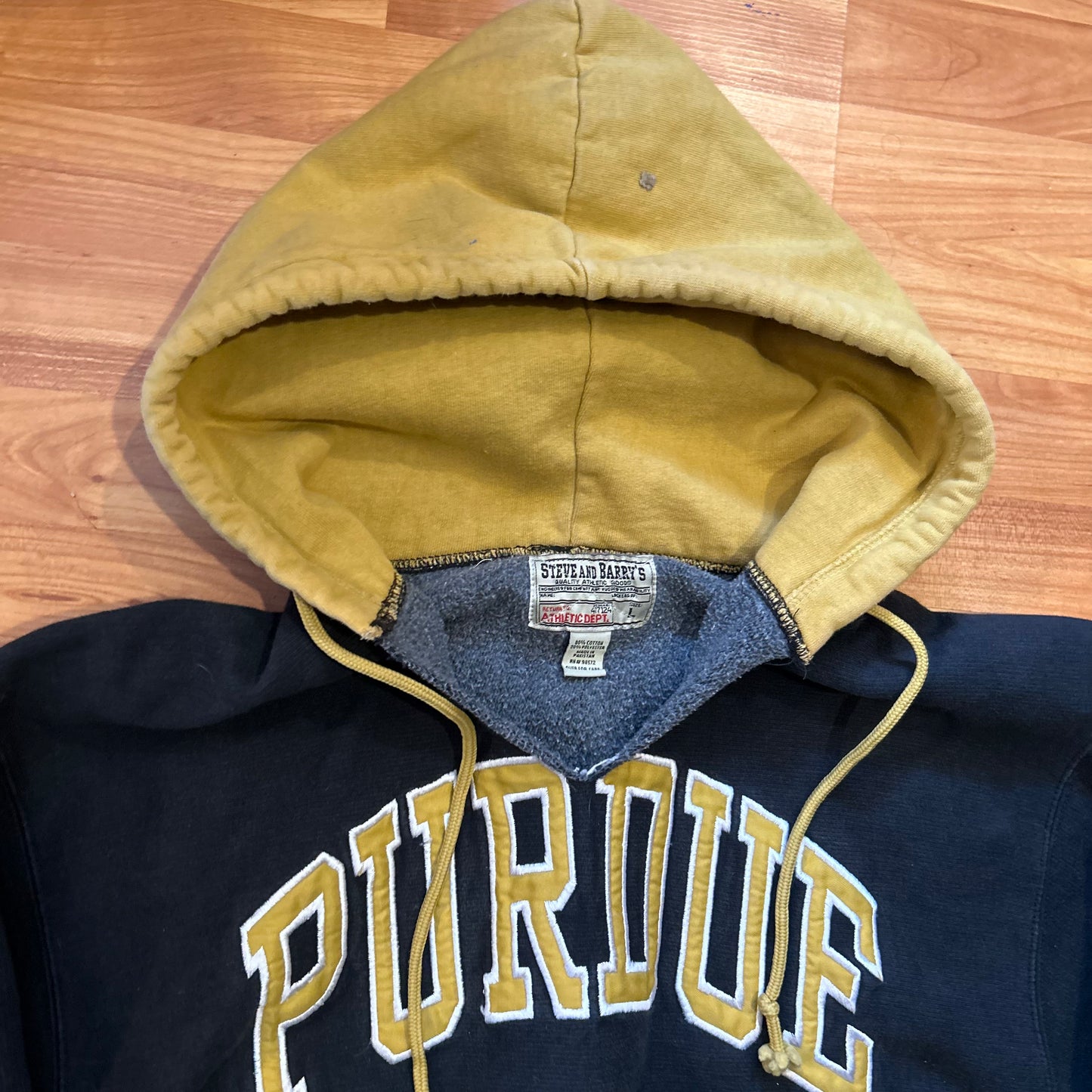 Steve and Barry's Purdue University Black Yellow Hoodie Sweatshirt - Large - 22" x 26"