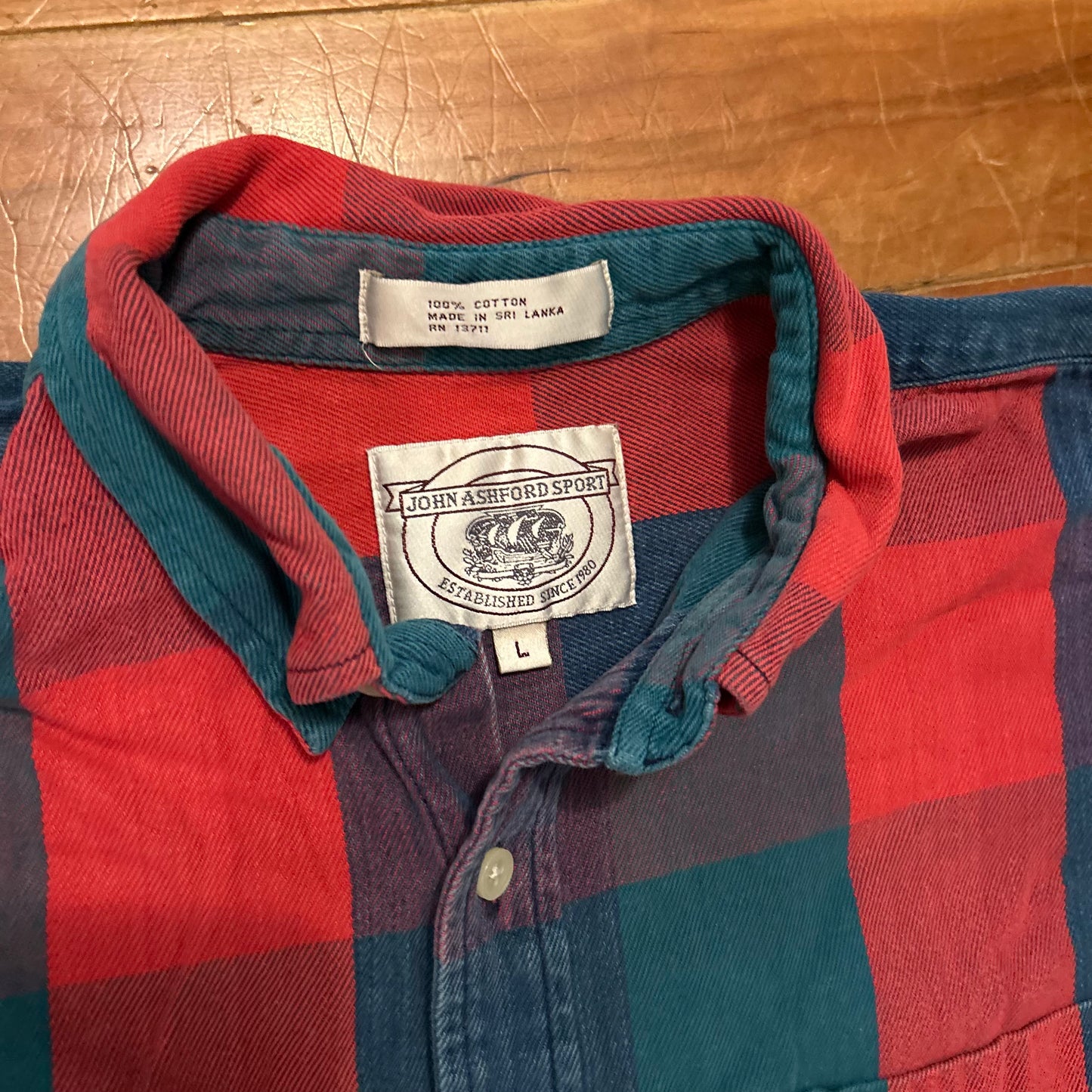 90’s John Ashford Button Up Collared Red Green Shirt - Large - 22" x 29.5"