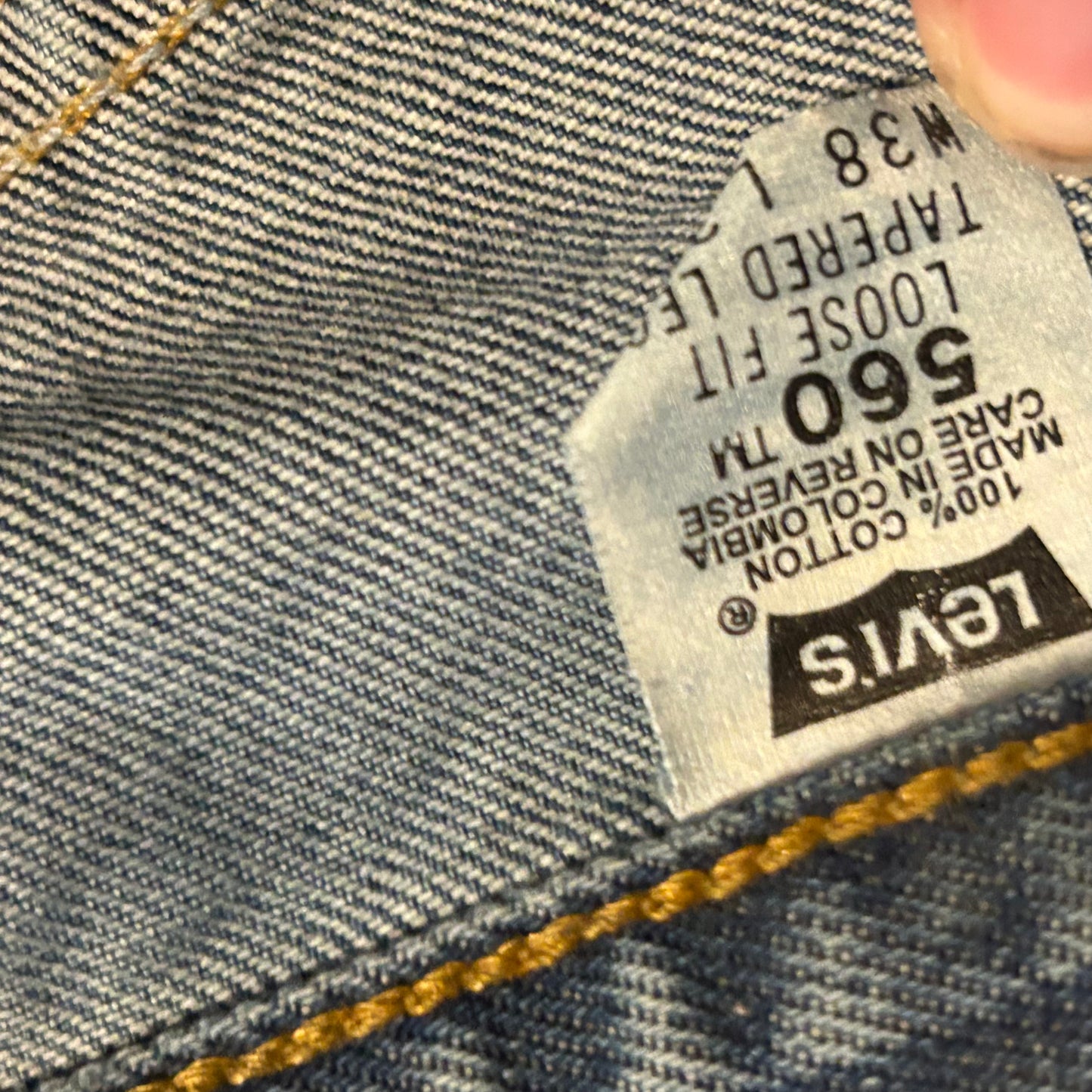 90's Levi 560 Blue Denim Jeans - 37" x 33"