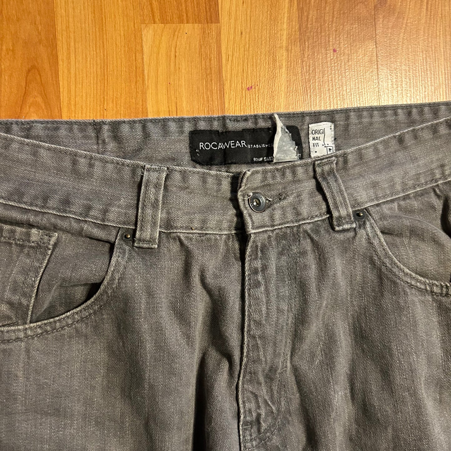Rocawear Grey Denim Jeans - 38" x 31"