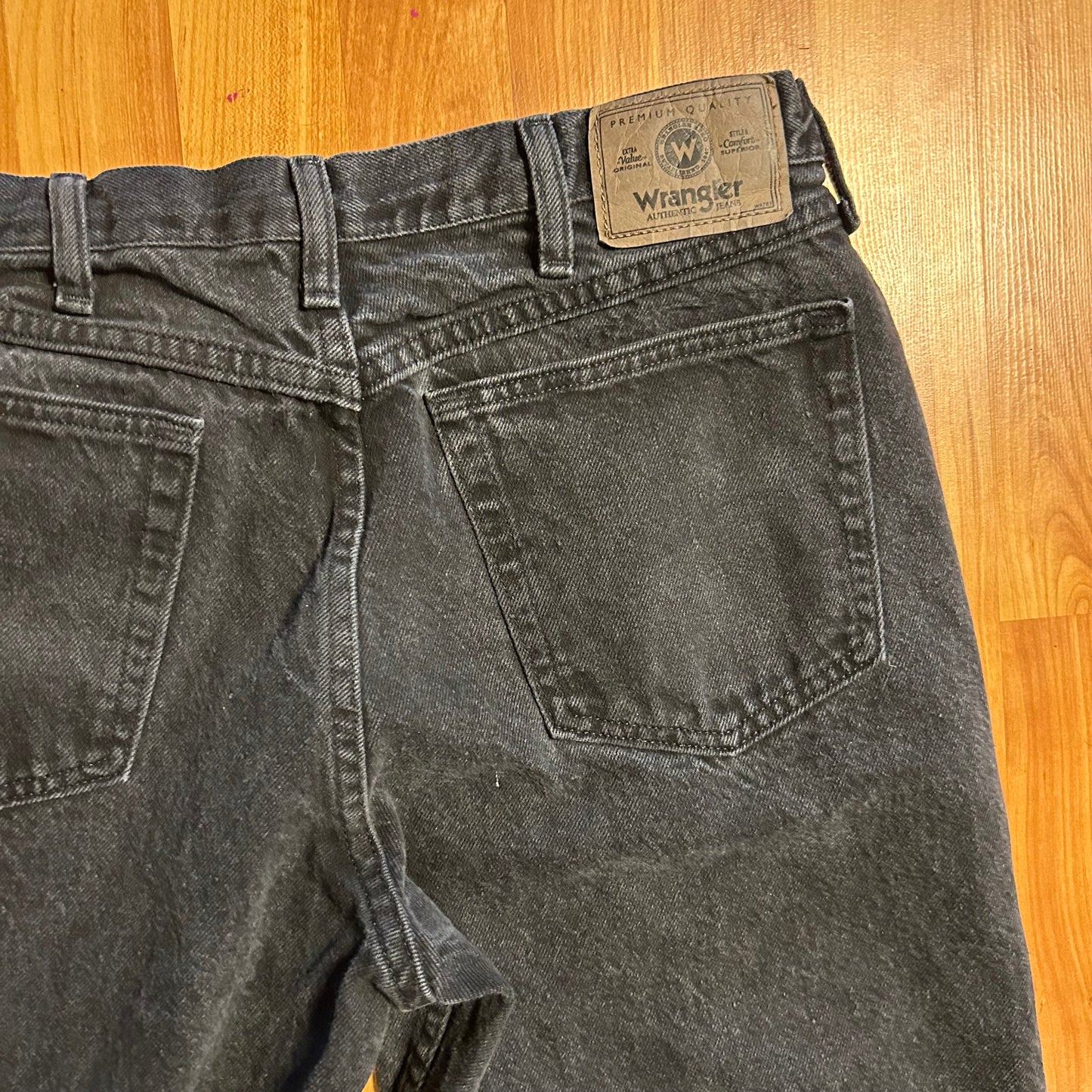 Wrangler Black Denim Jeans - 32" x 29"