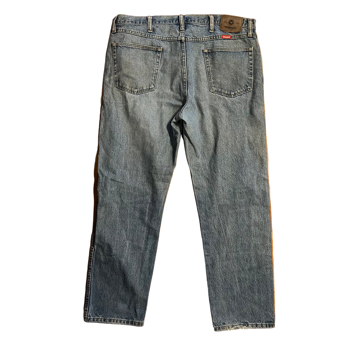 Wrangler Light Wash Denim Blue Jeans - 38" x 29"