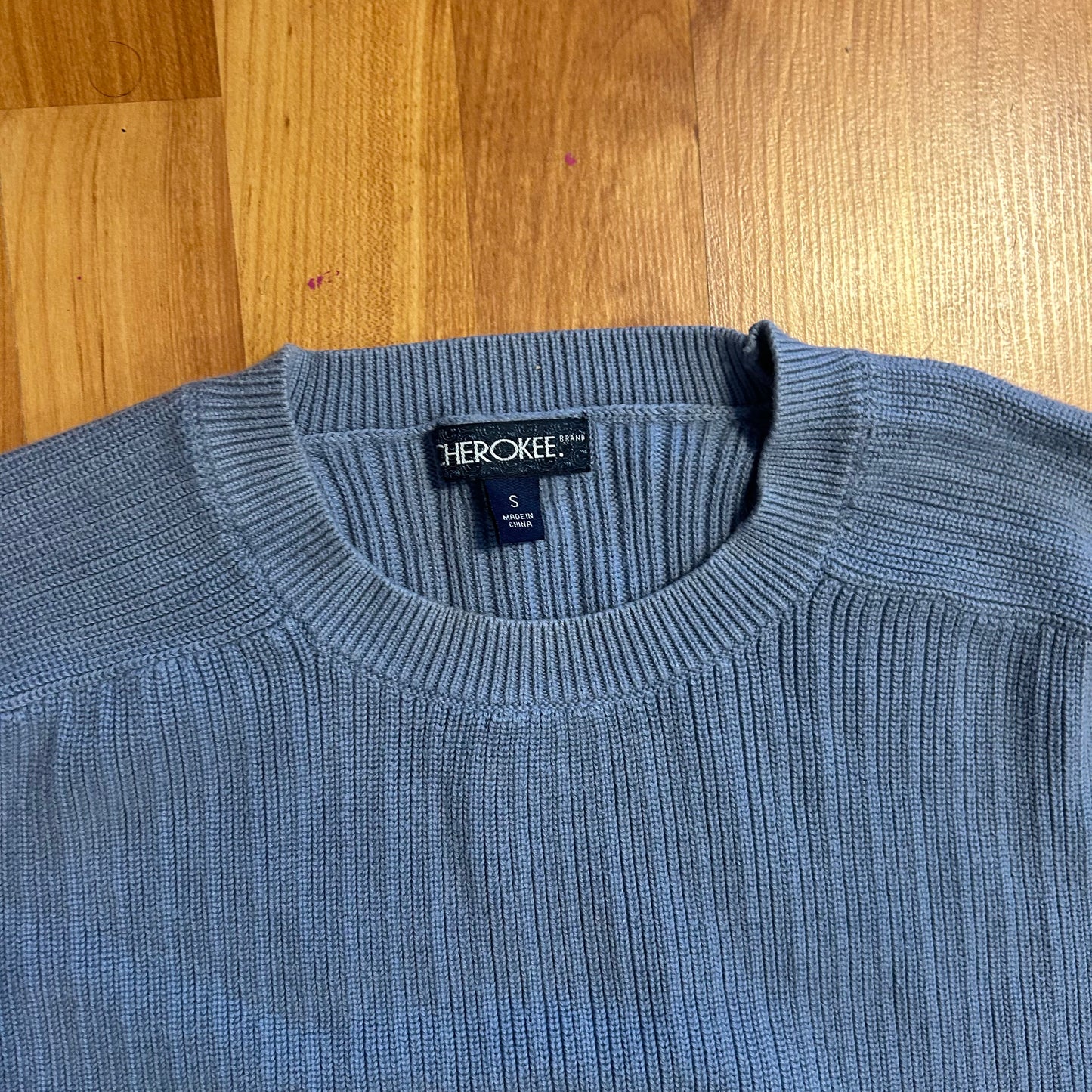 Cherokee Light Blue Cotton Sweater - Medium - 20" x 24"