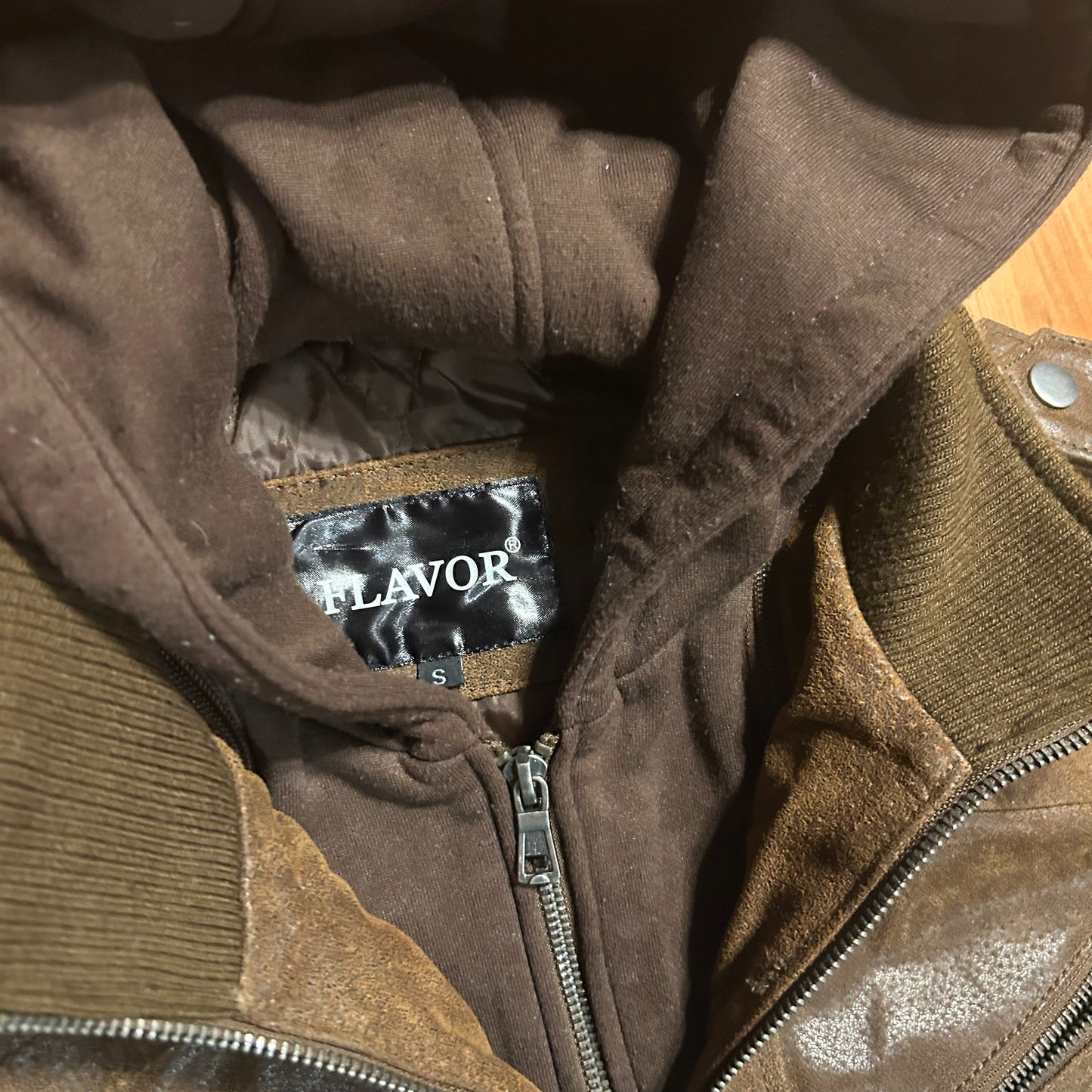 Flavor Leather Hooded Jacket - Medium - 21" x 24"