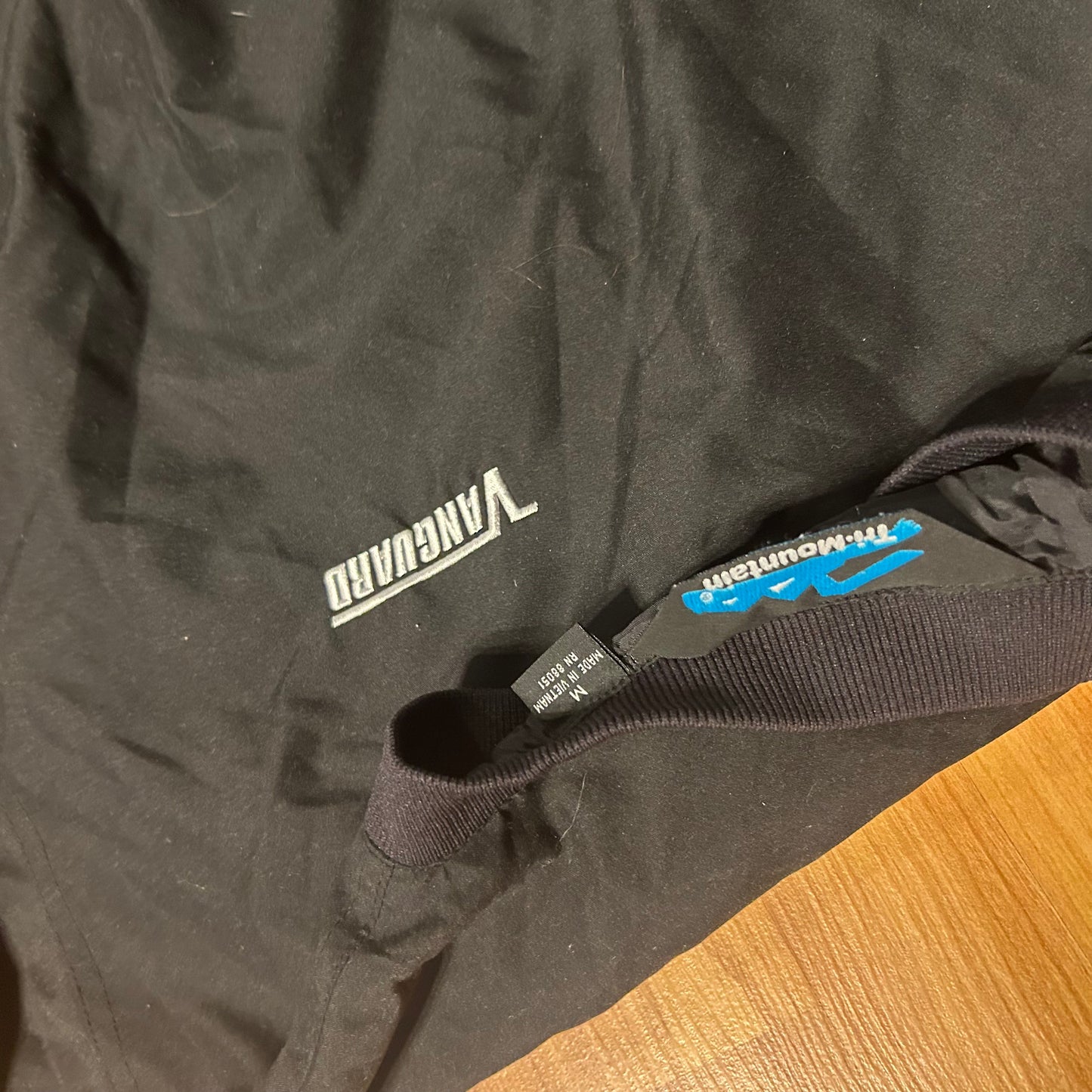 Tri Mountain Vanguard Pullover Windbreaker Black Jacket - XLarge - 25" x 26.5"