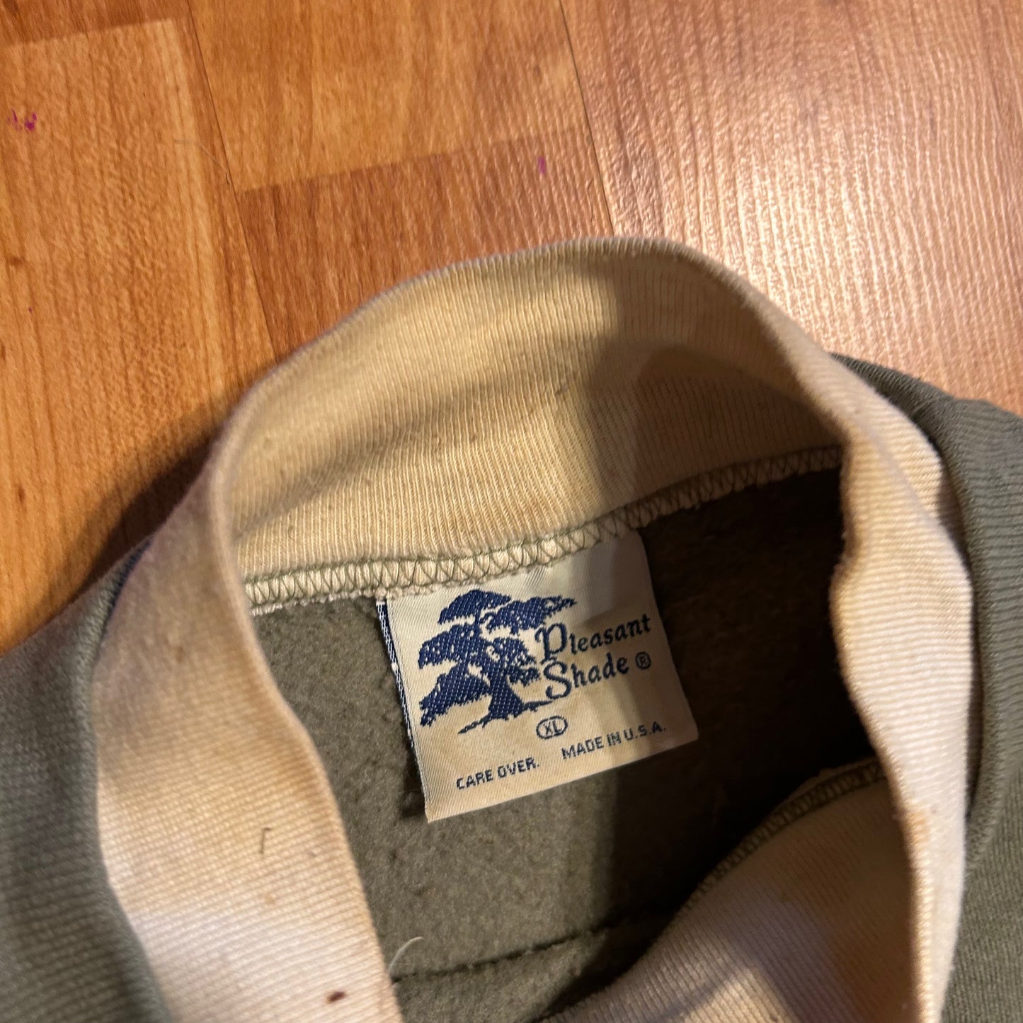 90's Pleasant Shade Green Bassett Hound Double Collared Crewneck Sweatshirt - XLarge - 24" x 28"