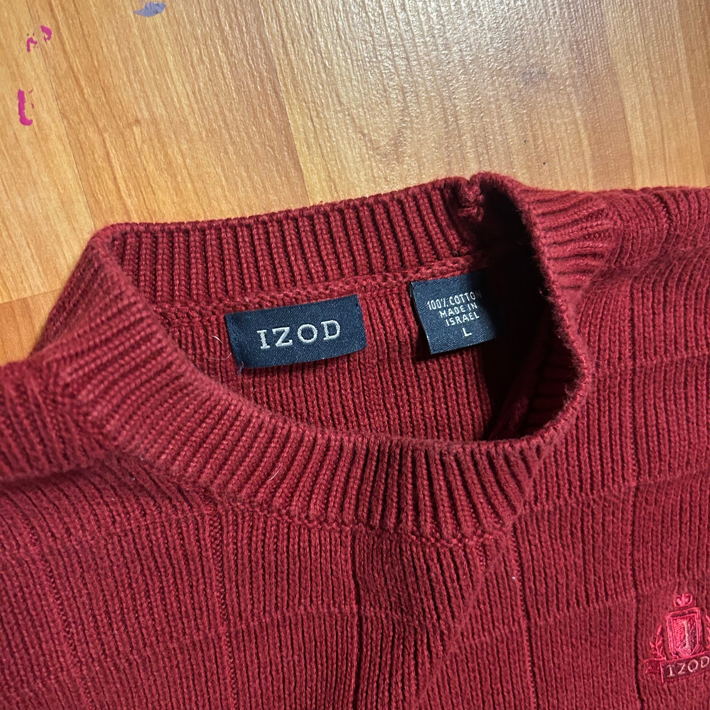 Izod Cotton Red Sweater - Large - 23" x 26"