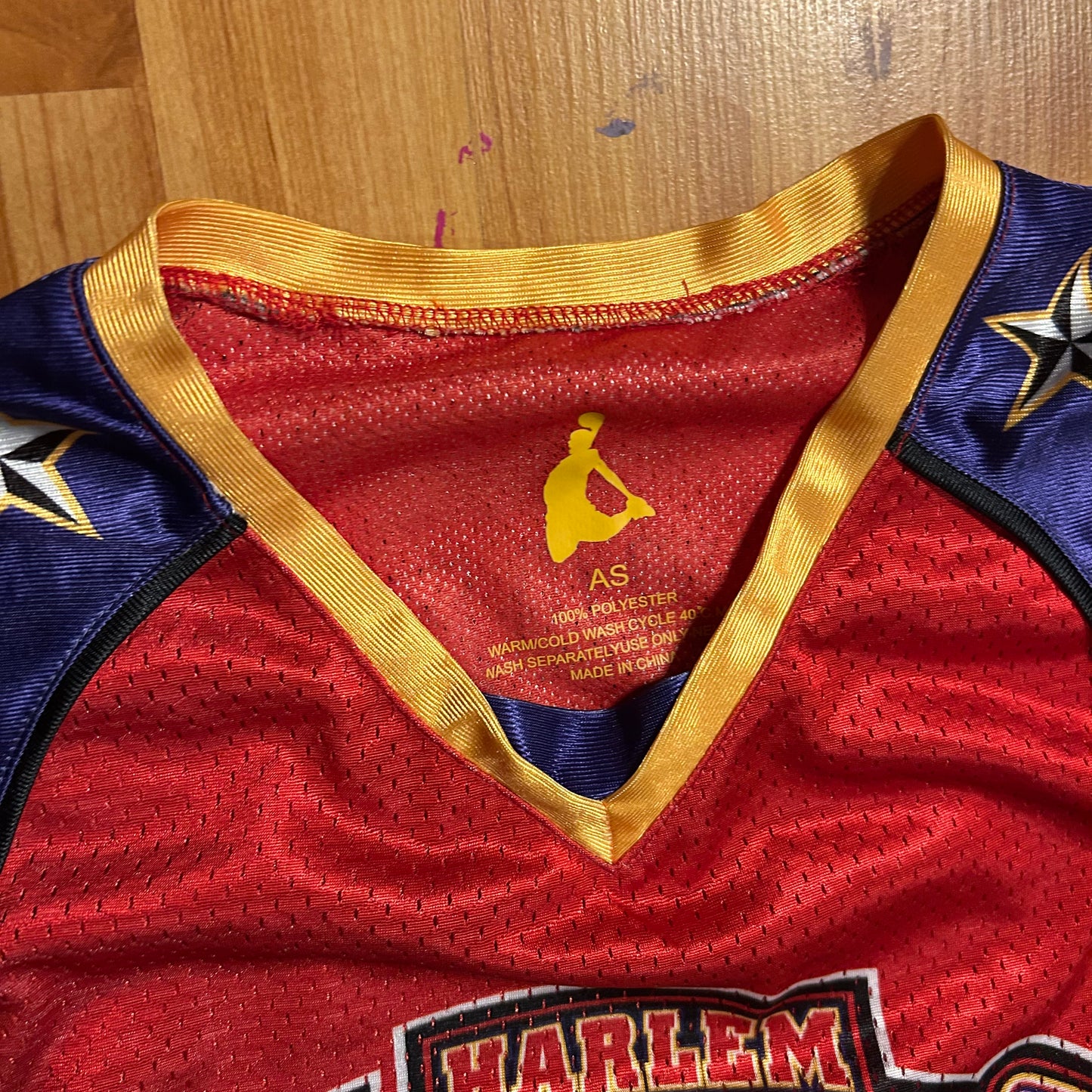 Harlem Wizards Red Basketball Signed Jersey - Large - 22" x 27.5"