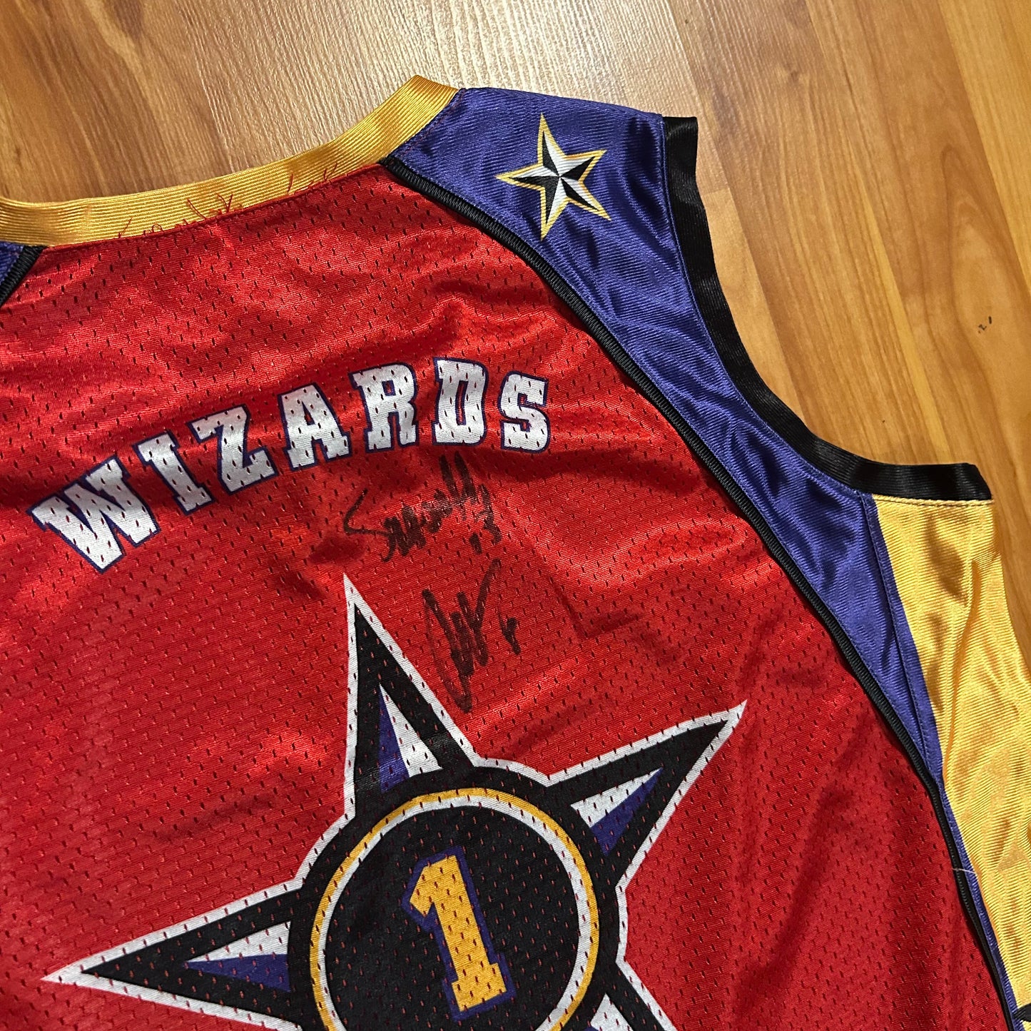 Harlem Wizards Red Basketball Signed Jersey - Large - 22" x 27.5"