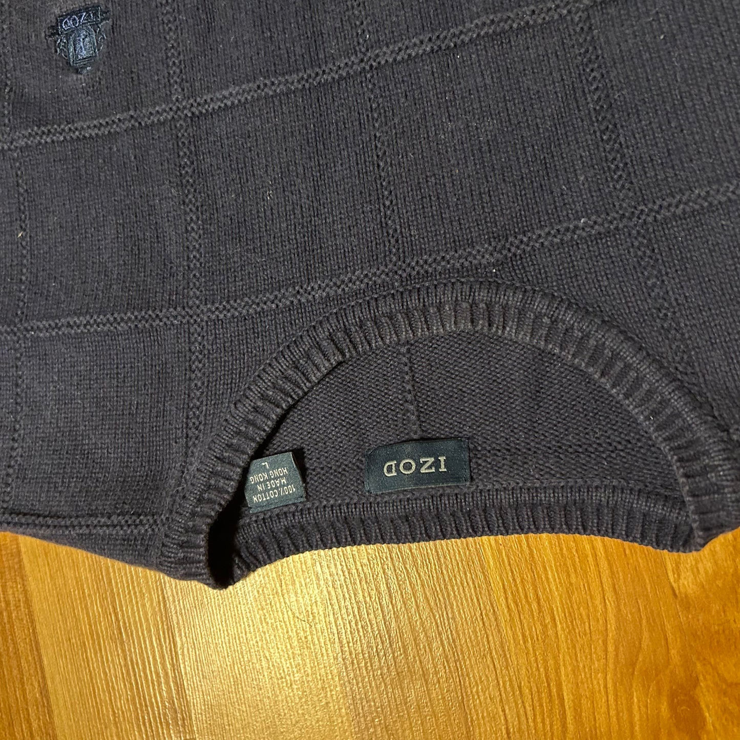 Izod Cotton Navy Blue Sweater - Large - 23.5" x 27.5"