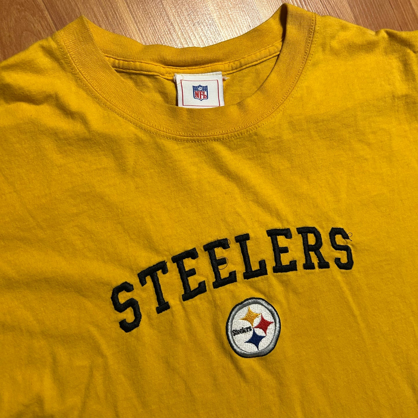 NFL Pittsburgh Steelers Football Yellow Tshirt - Large - 22" x 29"