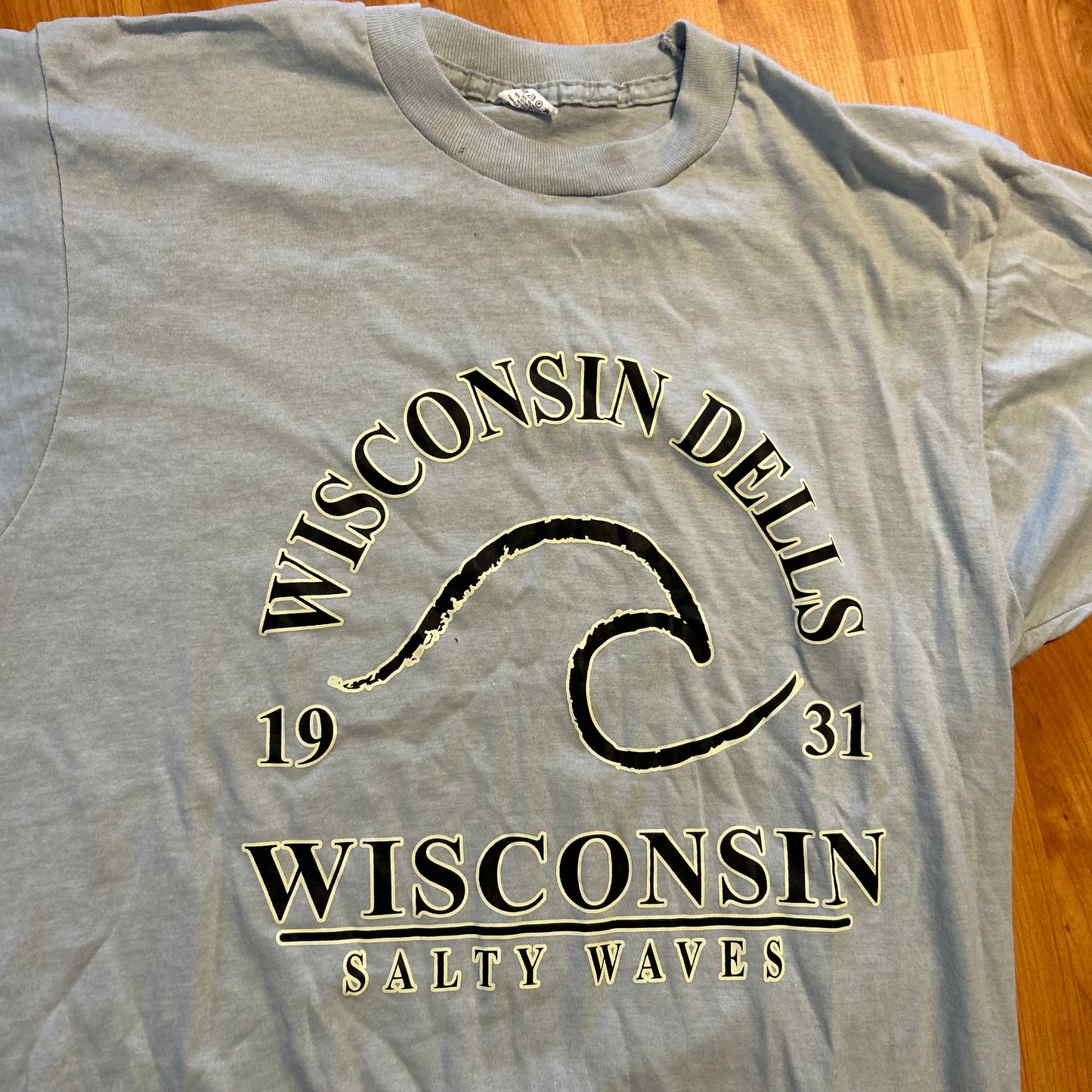 80's Screen Stars Wisconsin Dells Grey Tshirt - Small - 18" x 26"