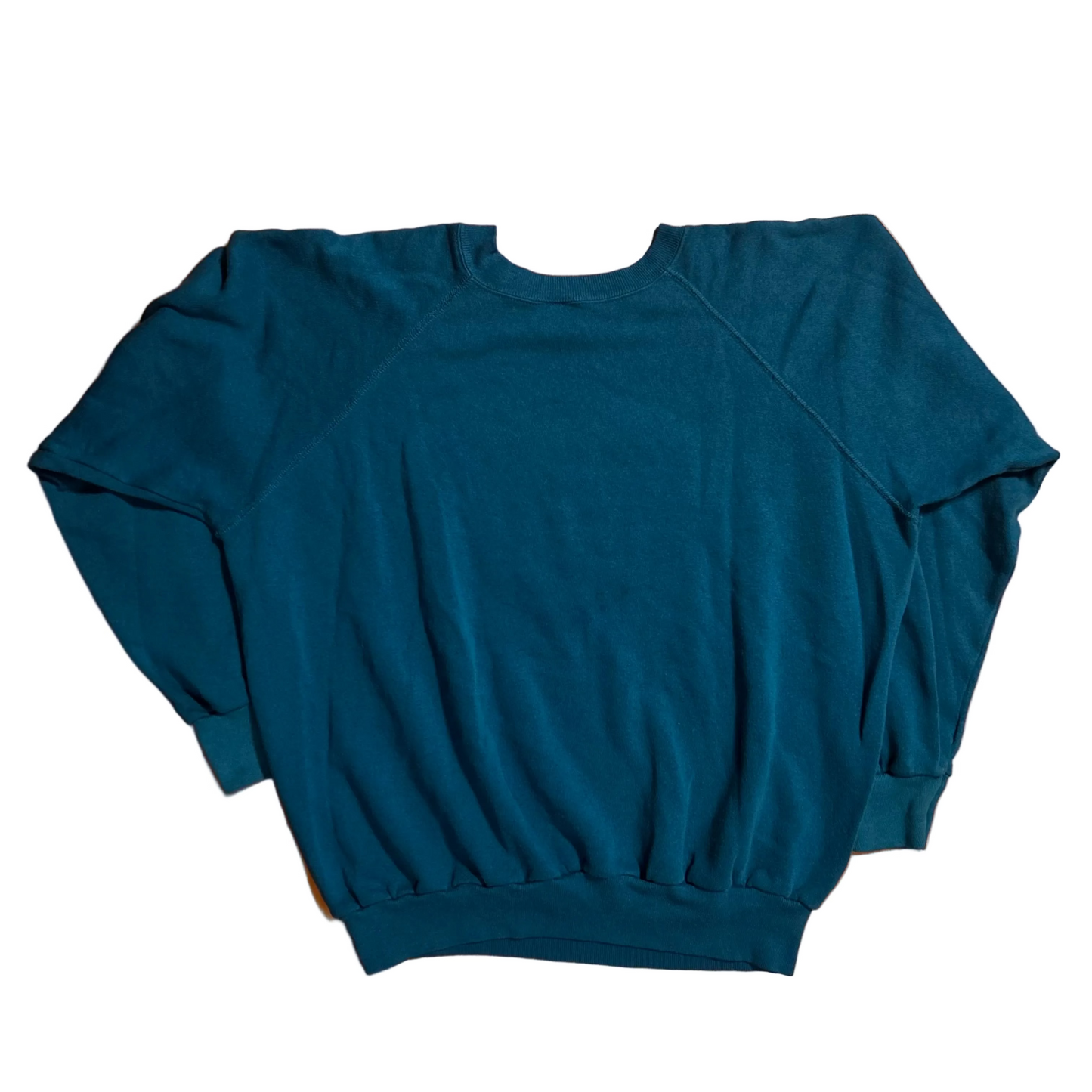 80/90’s Blue Teal Heart Crewneck Sweatshirt - Large - 23.5" x 24.5"