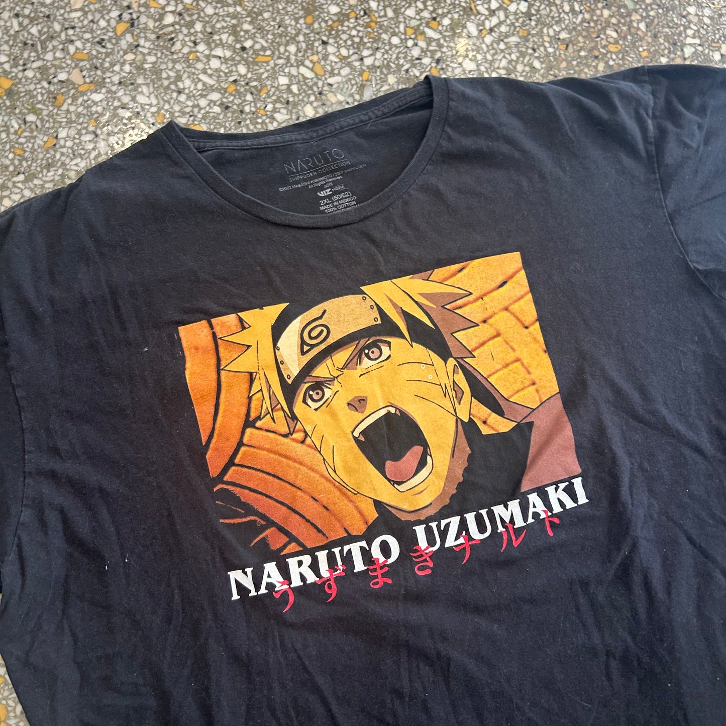 Naruto Black Tshirt - XLarge - 25" x 28"