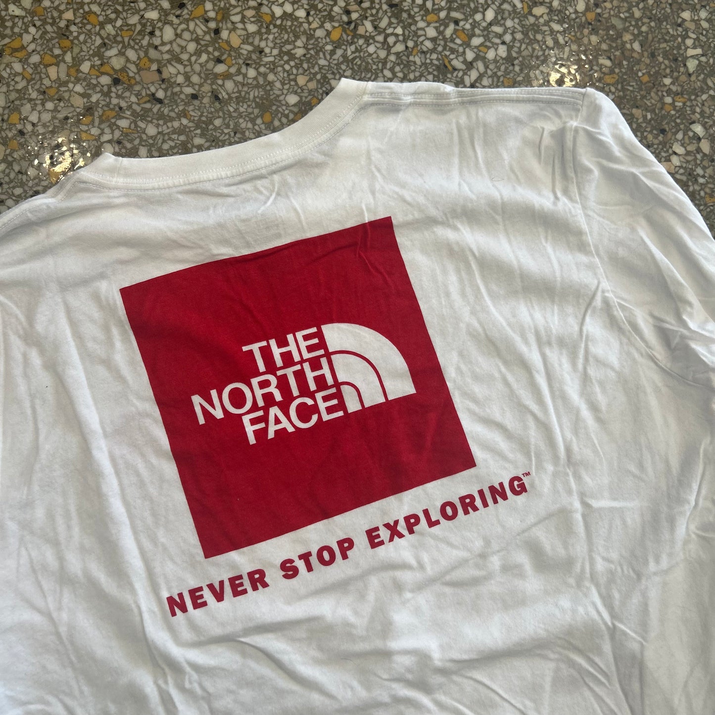 The North Face Never Stop Exploring White Red Longsleeve Shirt - Large - 22" x 29"