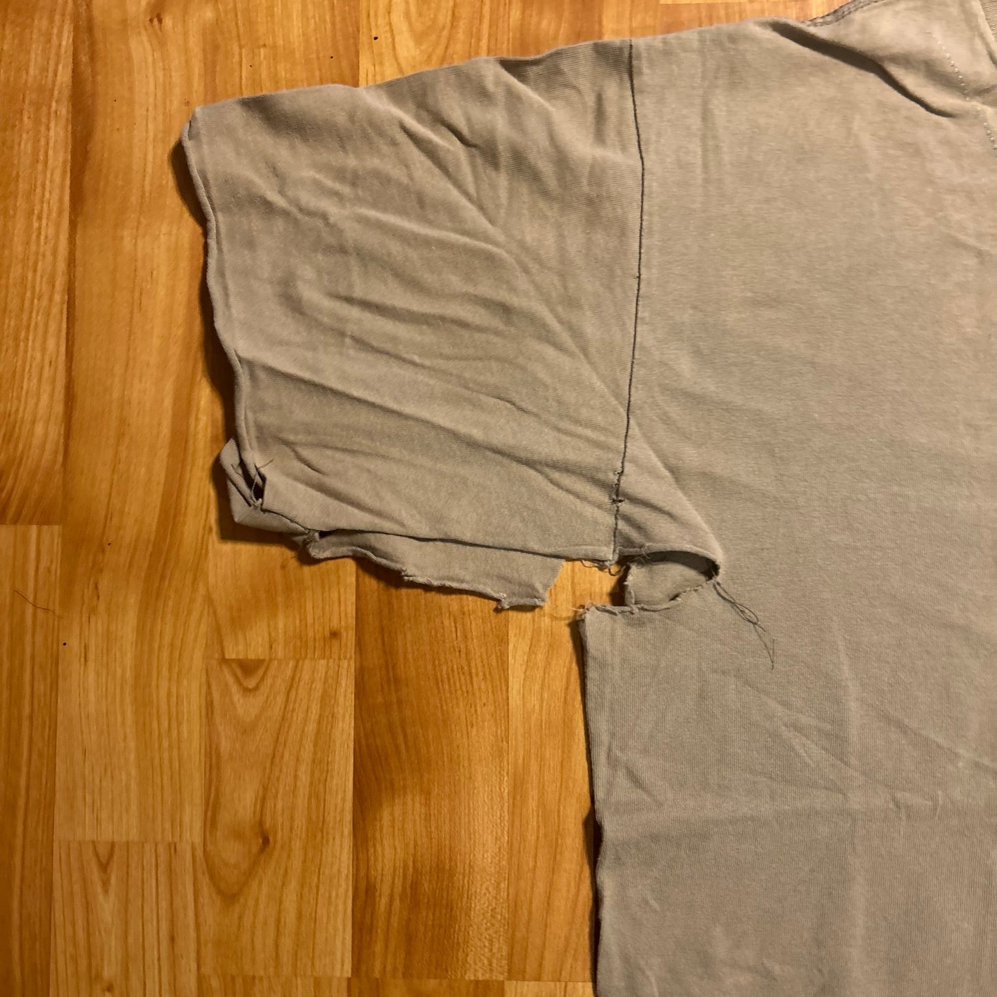 90's Soldier of Christ Enlisted God Incarnate Brown Distressed Tshirt - Medium - 21" x 27"