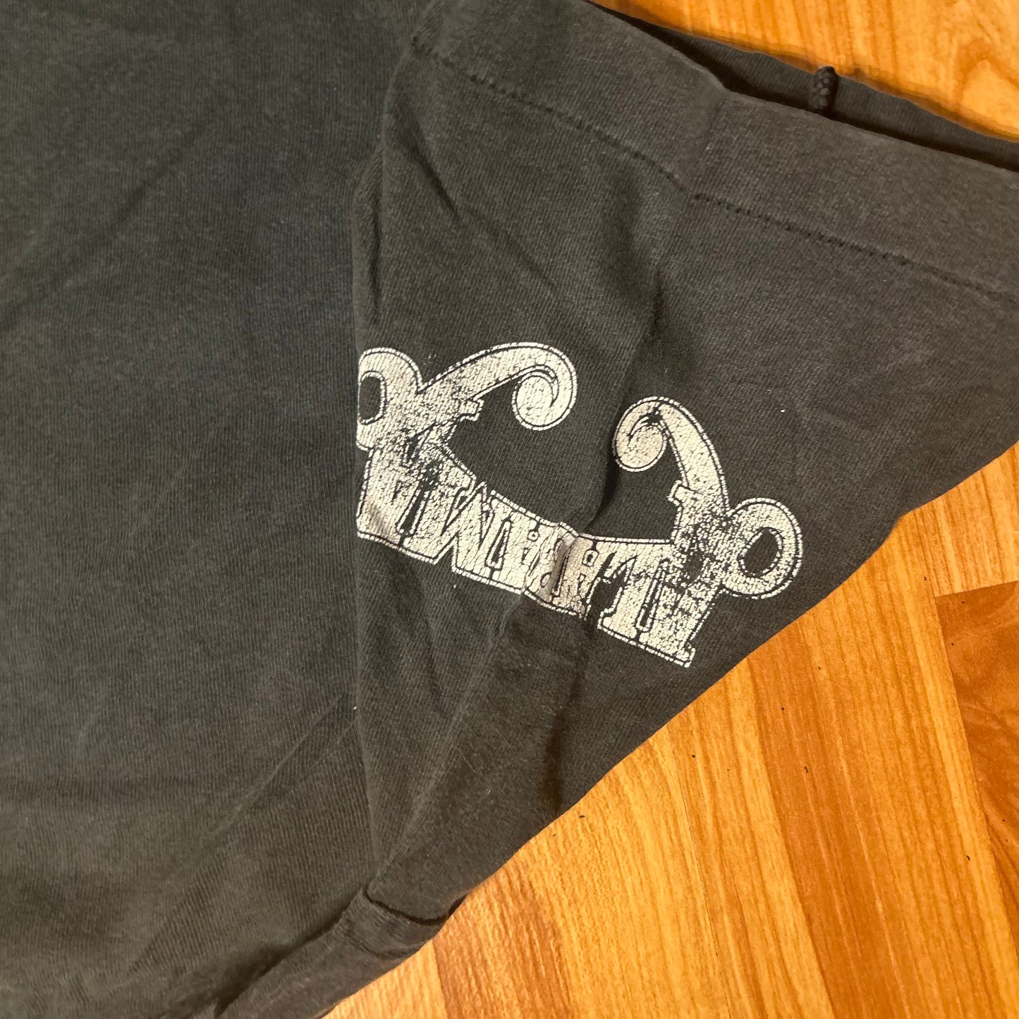 90's FOTL Country Comfort Alabama Black Logo Tshirt - Large - 23" x 28"