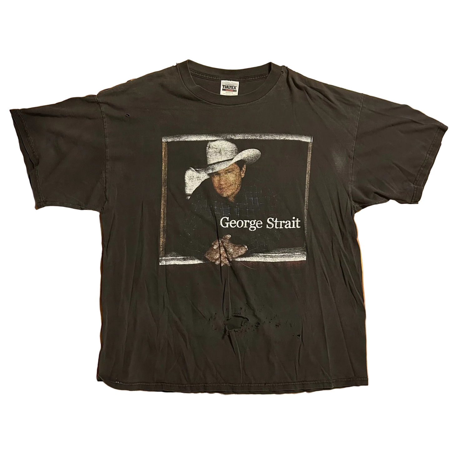 Tultex George Strait Country Music Festival Distressed Faded Black Tshirt - XLarge - 25" x 30"