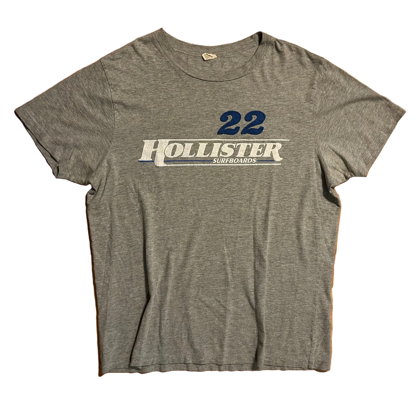 Hollister 22 Grey Tshirt - Medium - 21" x 27"