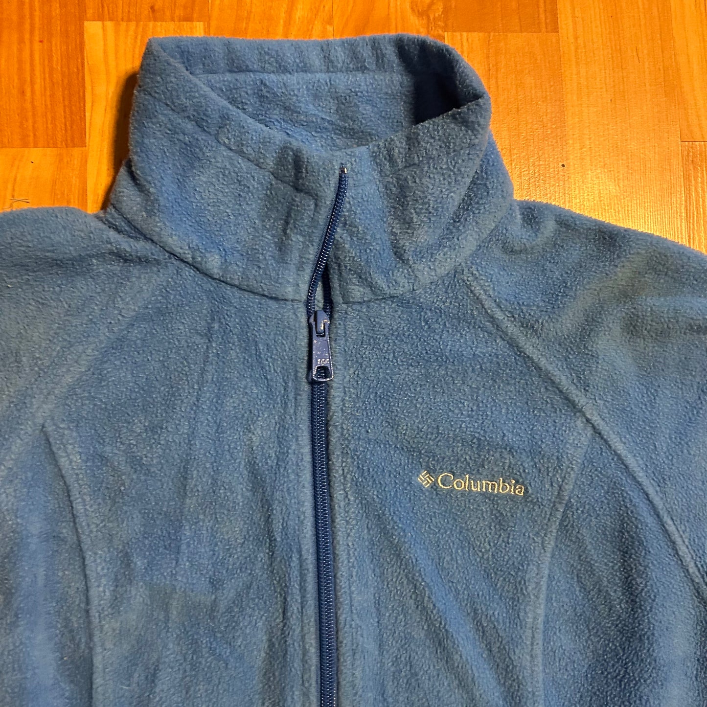 Columbia Blue Zip Up Fleece Jacket - Small - 18" x 24"