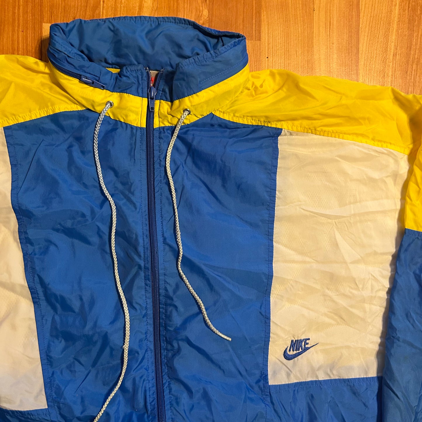 90's Nike Grey Tag Zip Up Blue Yellow White Windbreaker Jacket - XLarge - 24" x 25.5"