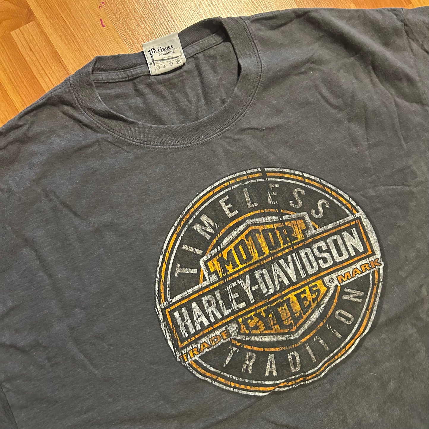 Hanes Beefy Harley Davidson Motorcycles Lima Peru Gray Tshirt - Large - 23" x 28"