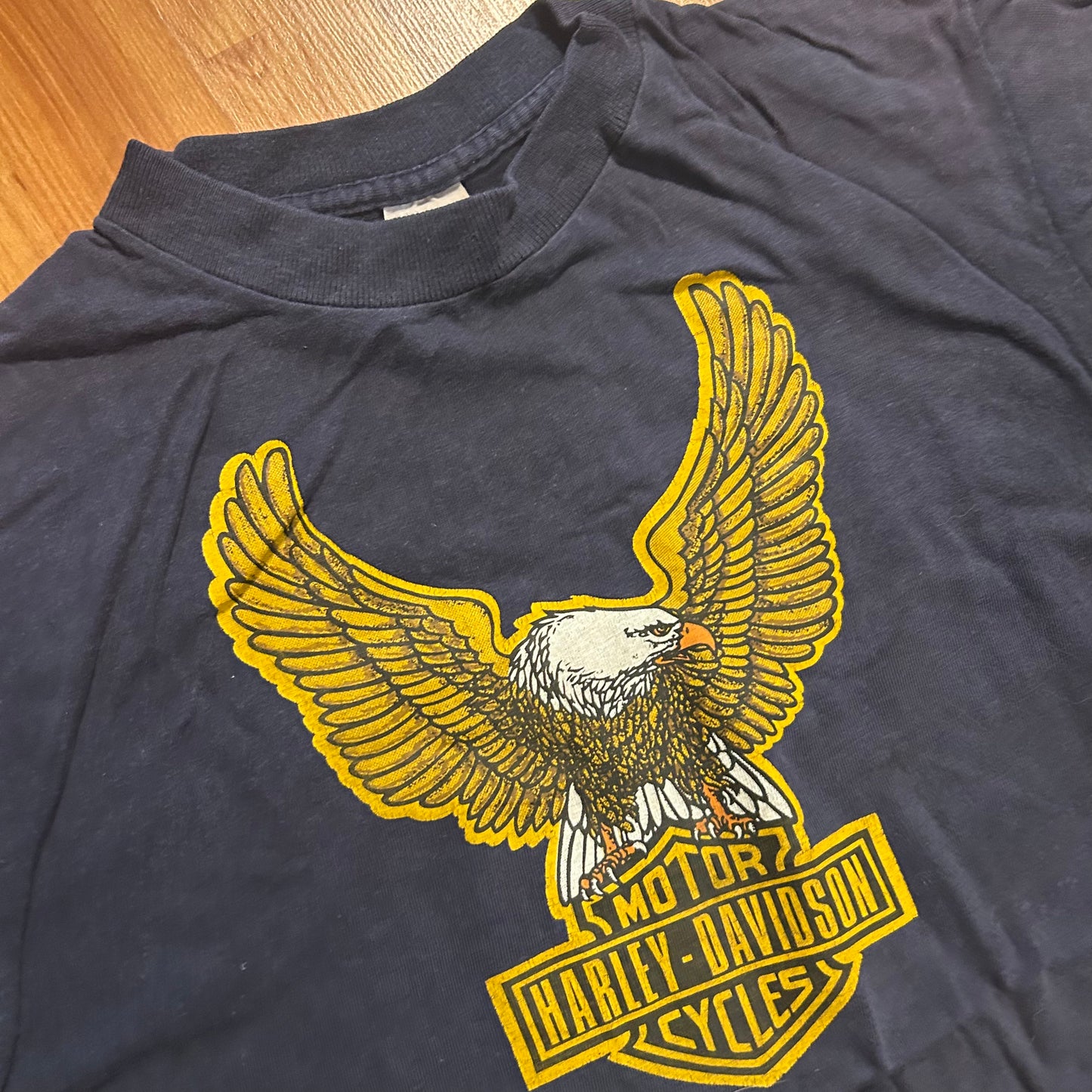 70’s Collegiate Pacific Harley Davidson Motorcycles Hawaii Black Logo Tshirt - Small - 18" x 26"