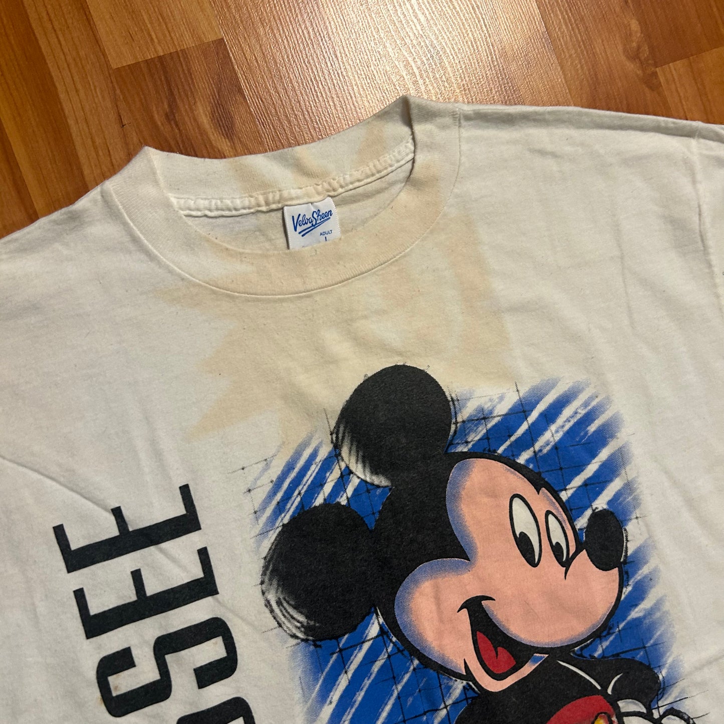 90’s Velva Sheen Disney Mickey Mouse Tennessee White Blue Tshirt - Medium - 21" x 28.5"