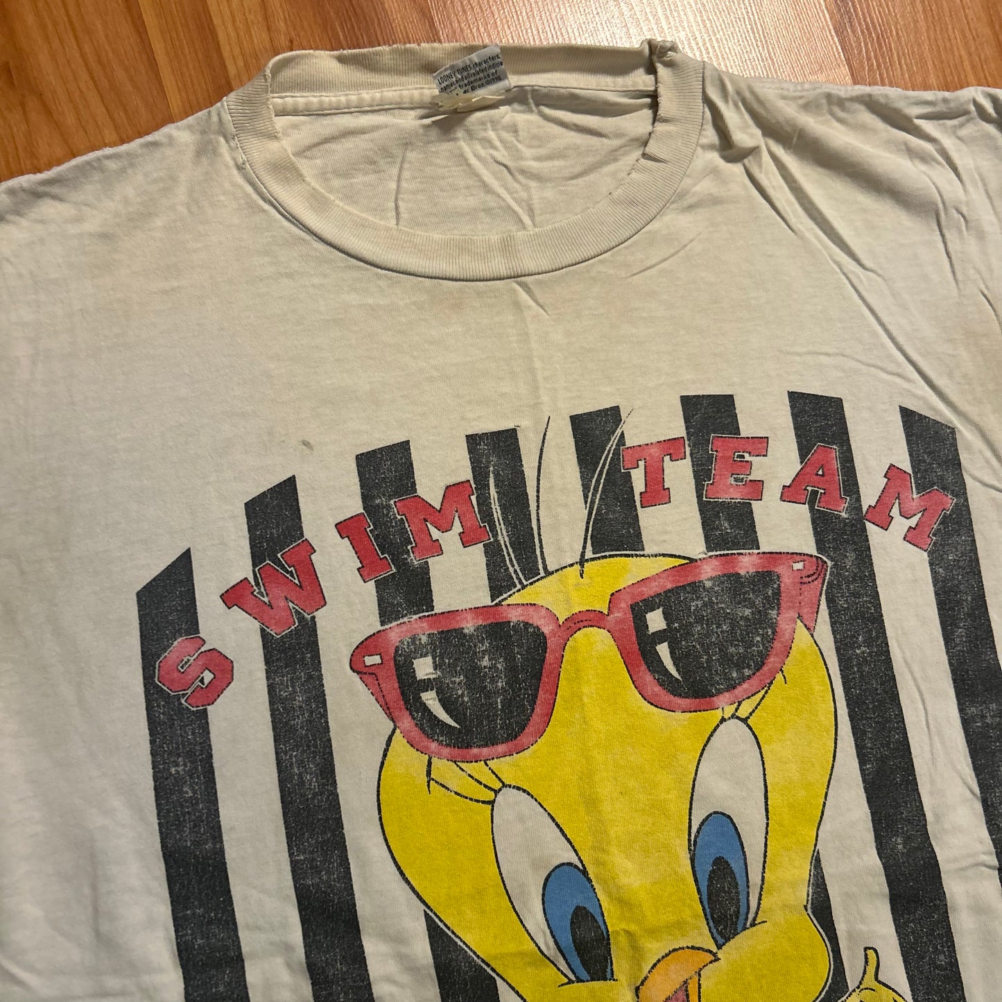 90’s Looney Tunes Swim Team Tweety Bird White Paper Thin Tshirt - XLarge - 25.5" x 28.5"