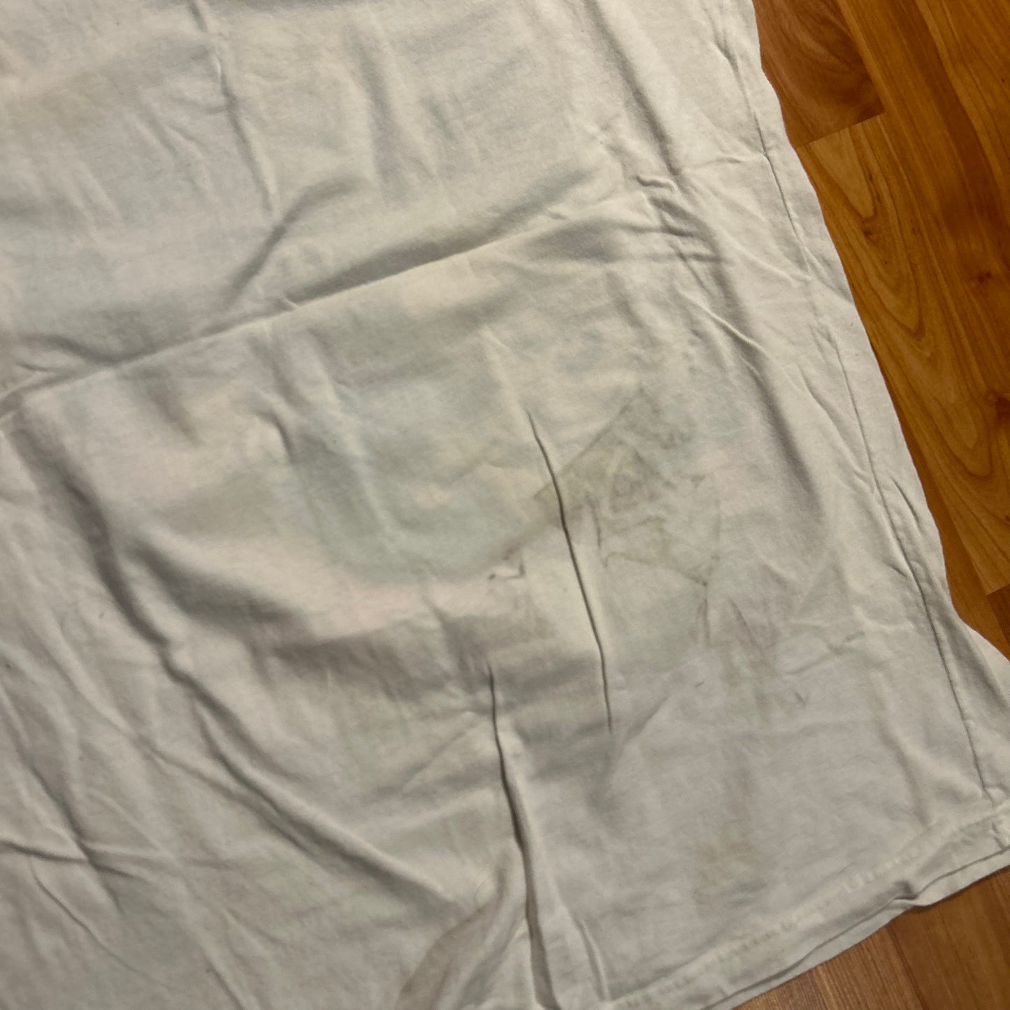90/00’s Disney Mickey Nighttime White Tshirt - Large - 23.5" x 31.5"
