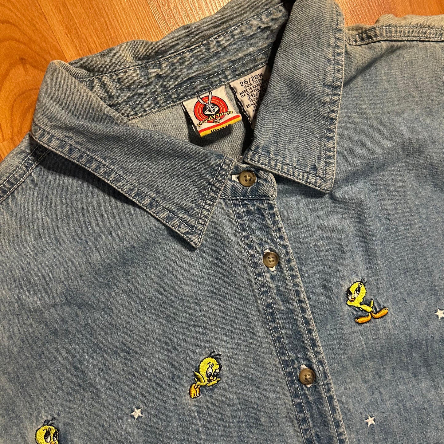 00’s Looney Tunes Tweety Bird Embroidered Denim Button Up Collared Tanktop Sleeveless Shirt - XLarge - 28" x 29"