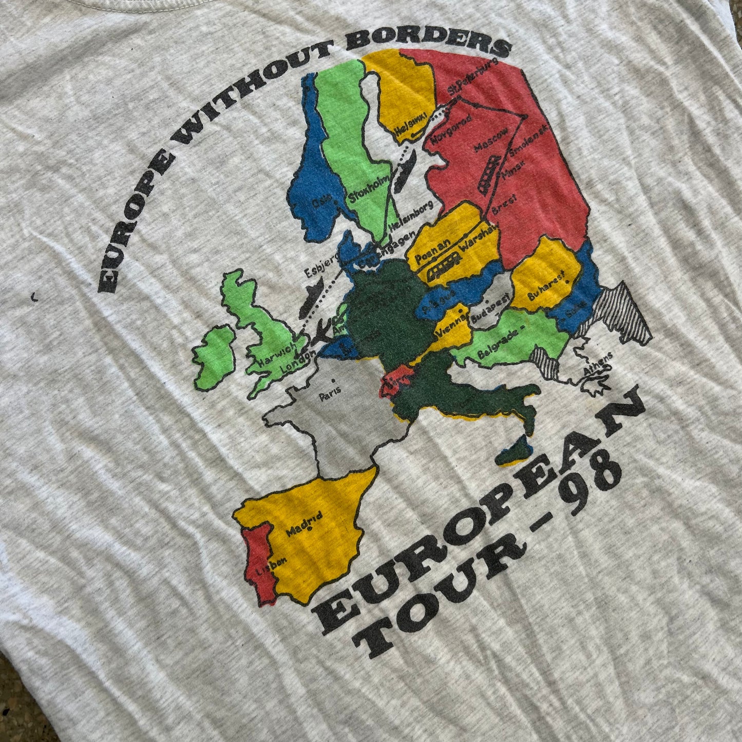 90’s Europe Without Borders 1998 Tour Grey Tshirt - Medium - 20" x 24"
