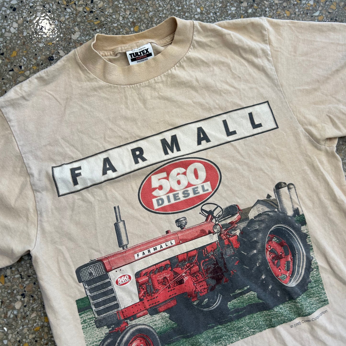 Tultex Farmall 560 Diesel Tractor Tan Tshirt - Medium - 20" x 26"